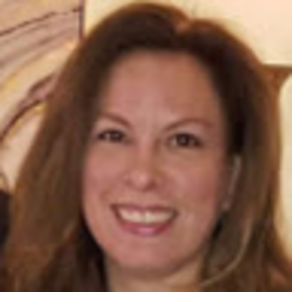Meet your Posher, Suzanne